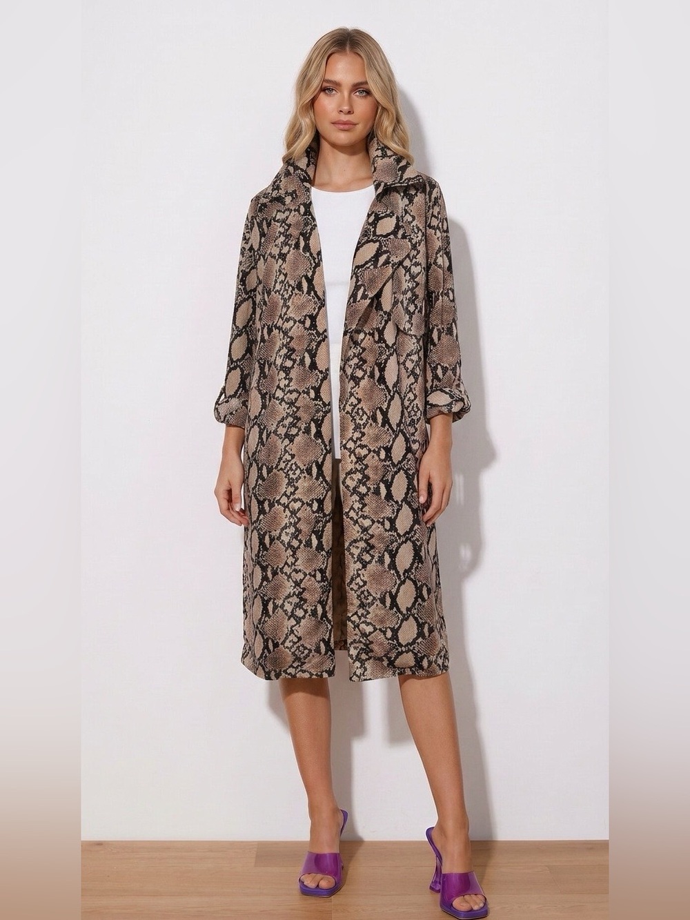 Lulu's Snake-Print Duster Coat - Beige & Black